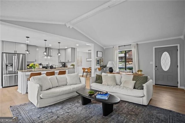 3065 Sumit Wood Drive NW, Kennesaw, GA 30152