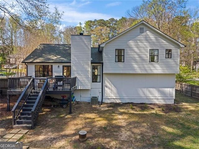 3065 Sumit Wood Drive NW, Kennesaw, GA 30152