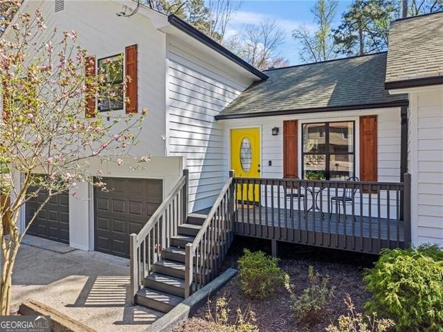 3065 Sumit Wood Drive NW, Kennesaw, GA 30152