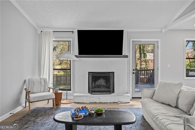 3065 Sumit Wood Drive NW, Kennesaw, GA 30152