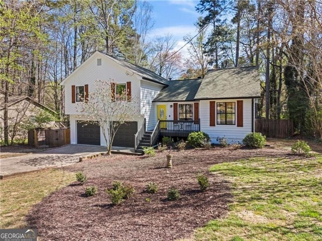3065 Sumit Wood Drive NW, Kennesaw, GA 30152