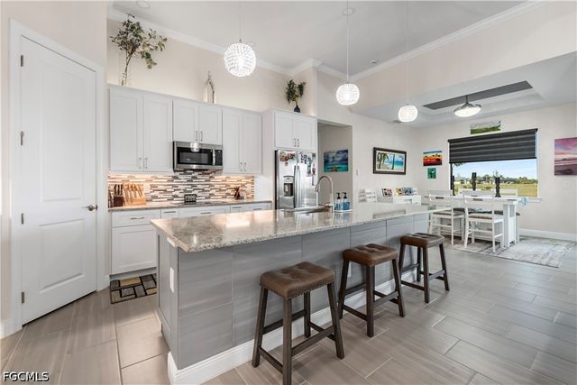 1715 NW 42nd PL, Cape Coral, FL 33993