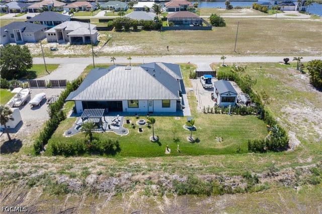 1715 NW 42nd PL, Cape Coral, FL 33993