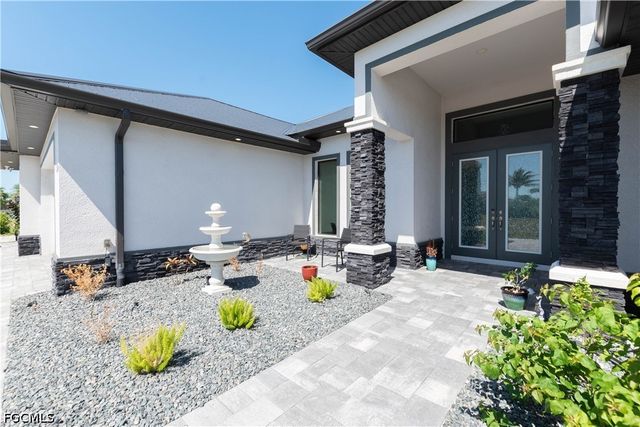 1715 NW 42nd PL, Cape Coral, FL 33993