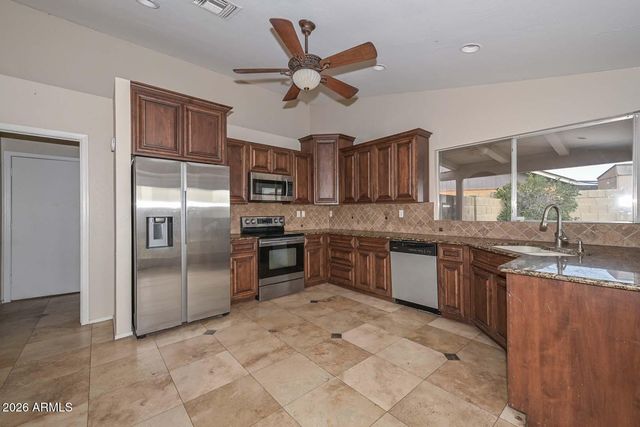 14 E PIUTE Avenue, Phoenix, AZ 85024