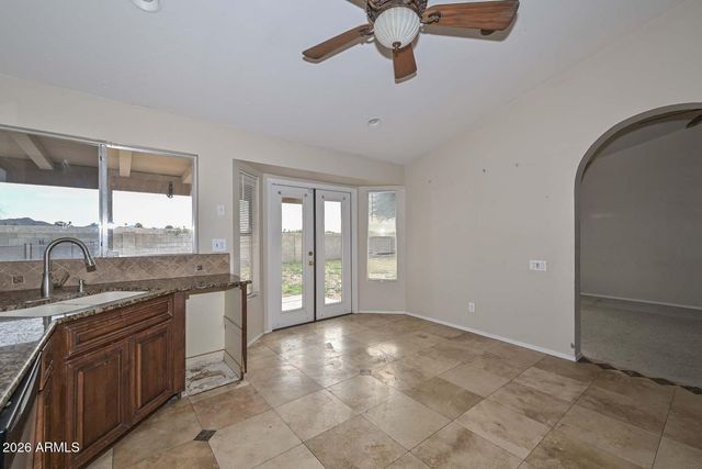 14 E PIUTE Avenue, Phoenix, AZ 85024