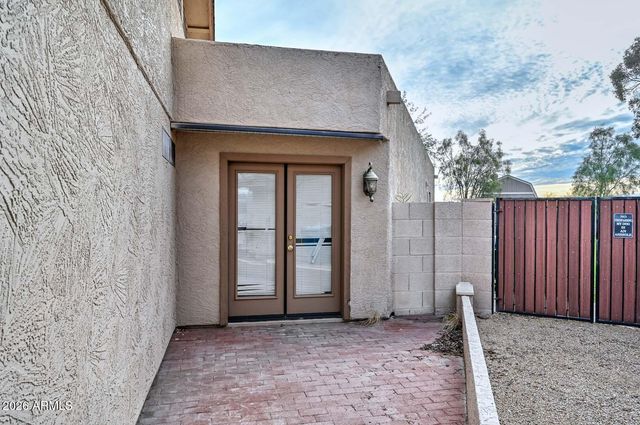 14 E PIUTE Avenue, Phoenix, AZ 85024