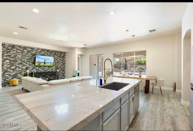 26711 N 24th Avenue, Phoenix, AZ 85085