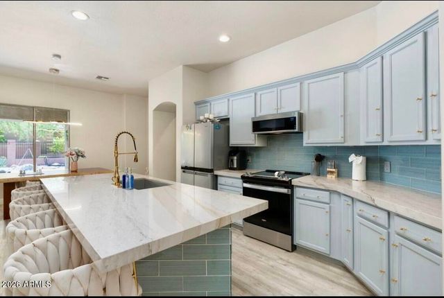 26711 N 24th Avenue, Phoenix, AZ 85085