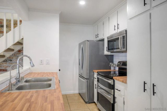 12166 Orange Crest Ct. 3, Lakeside, CA 92040
