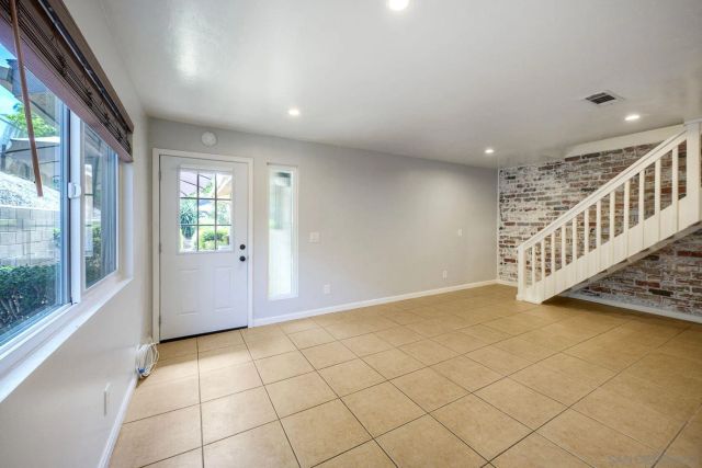 12166 Orange Crest Ct. 3, Lakeside, CA 92040