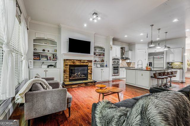 395 Laurent Street NW 6, Atlanta, GA 30318