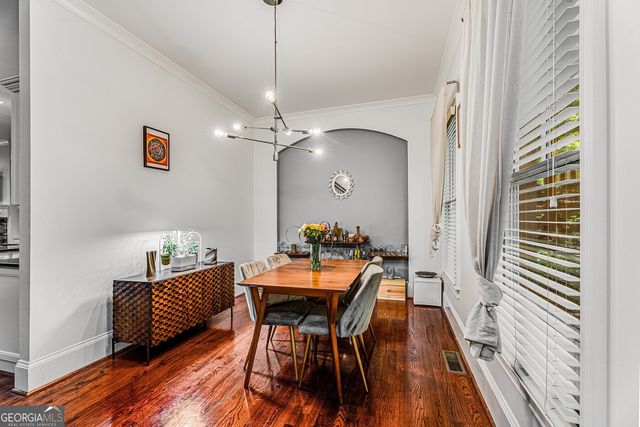 395 Laurent Street NW 6, Atlanta, GA 30318