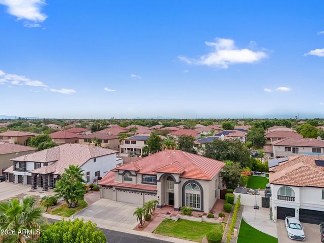 1694 E MEAD Drive, Chandler, AZ 85249