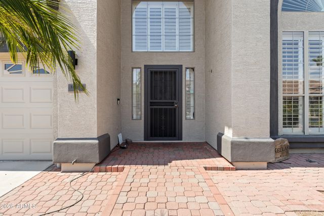 1694 E MEAD Drive, Chandler, AZ 85249
