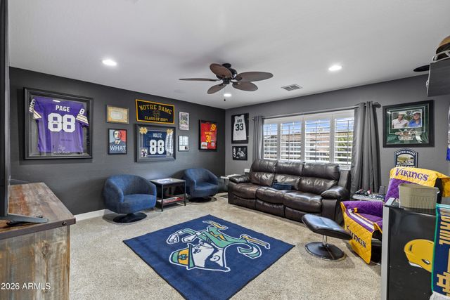 1694 E MEAD Drive, Chandler, AZ 85249