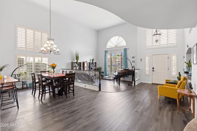 1694 E MEAD Drive, Chandler, AZ 85249