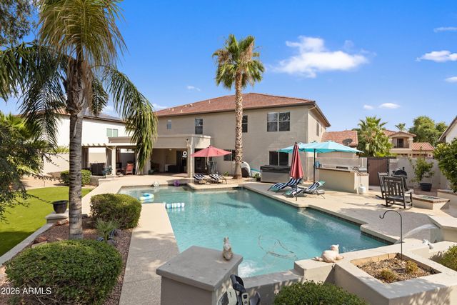 1694 E MEAD Drive, Chandler, AZ 85249