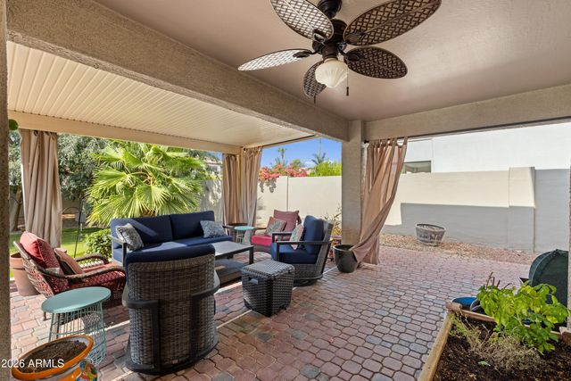 1694 E MEAD Drive, Chandler, AZ 85249