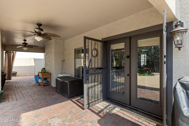 1694 E MEAD Drive, Chandler, AZ 85249