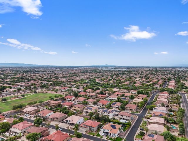 1694 E MEAD Drive, Chandler, AZ 85249