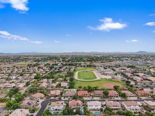 1694 E MEAD Drive, Chandler, AZ 85249