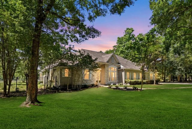 10965 Lake Forest Drive, Conroe, TX 77384