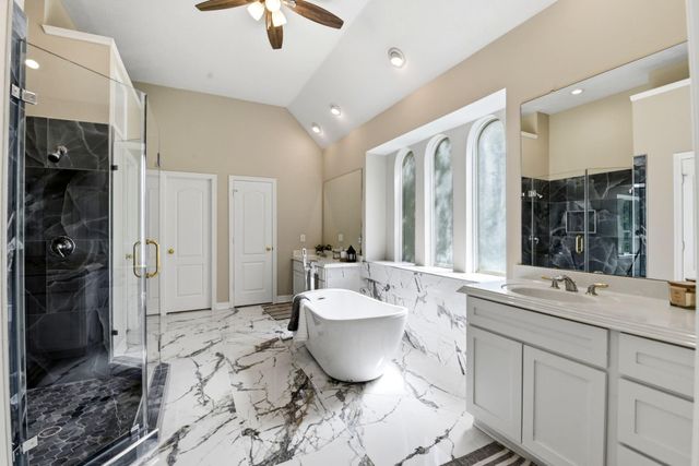 10965 Lake Forest Drive, Conroe, TX 77384