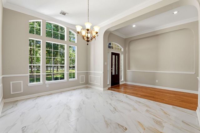 10965 Lake Forest Drive, Conroe, TX 77384