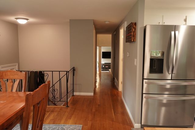 295 Oak St, Halifax, MA 02338