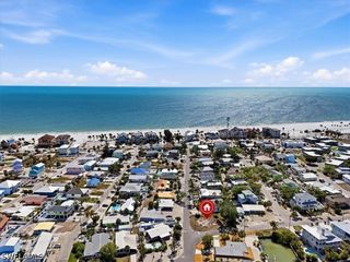 245 Madison CT, Fort Myers Beach, FL 33931