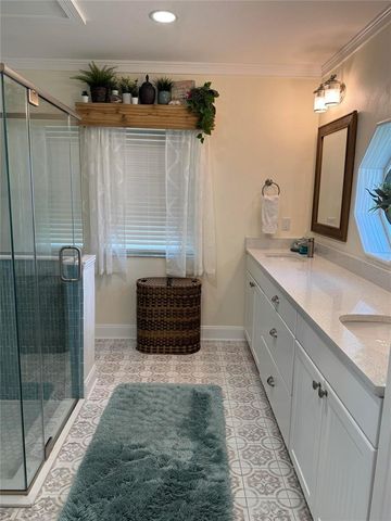 1407 QUEENSBURY AVENUE, Valrico, FL 33596