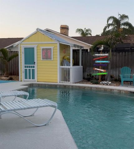 1407 QUEENSBURY AVENUE, Valrico, FL 33596