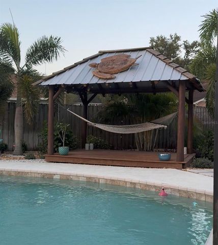 1407 QUEENSBURY AVENUE, Valrico, FL 33596