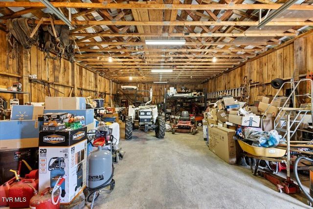 456 Brentwood Private Drive, Bristol, TN 37620