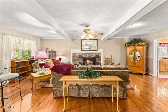 456 Brentwood Private Drive, Bristol, TN 37620