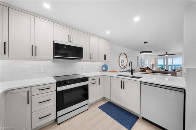 25870 Hickory BLVD 206, Bonita Springs, FL 34134