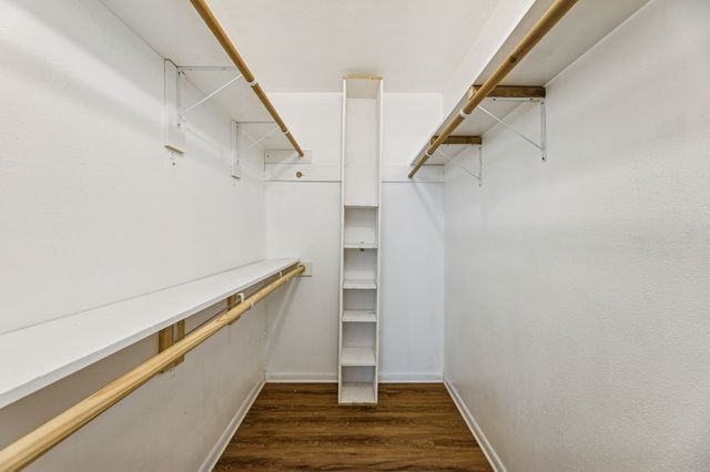 209 N Jarvis Lane, Azle, TX 76020