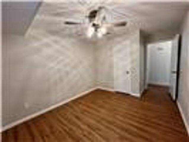 209 N Jarvis Lane, Azle, TX 76020