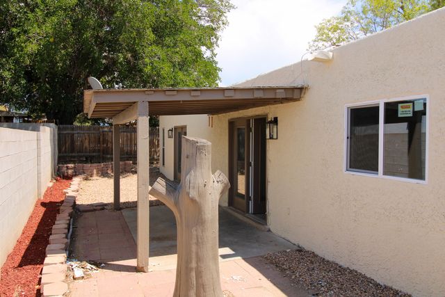6325 Christy Avenue NE, Albuquerque, NM 87109