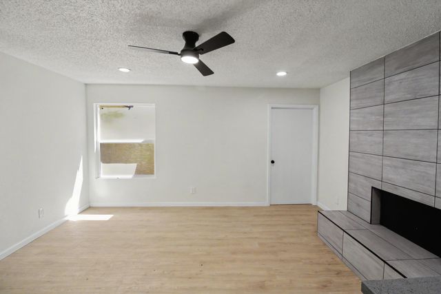 6325 Christy Avenue NE, Albuquerque, NM 87109