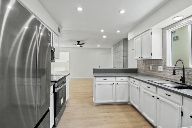 6325 Christy Avenue NE, Albuquerque, NM 87109