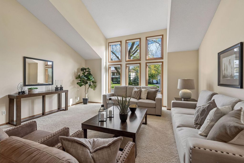 190 Nevada Avenue S, Golden Valley, MN 55426 — photo 5