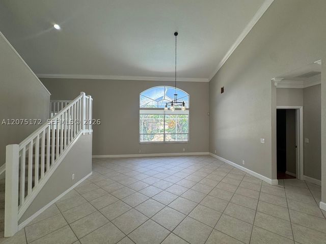 5116 NW 57th Ter, Coral Springs, FL 33067