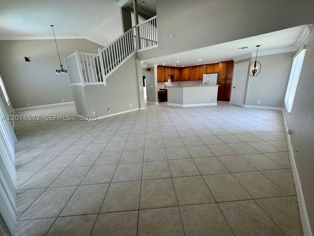 5116 NW 57th Ter, Coral Springs, FL 33067