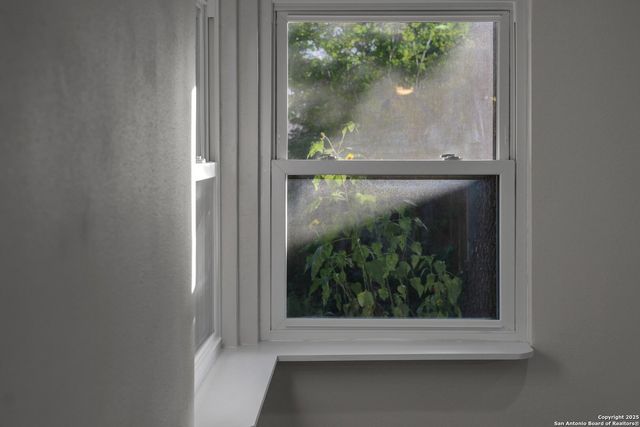 6850 Agua Calientes, San Antonio, TX 78239