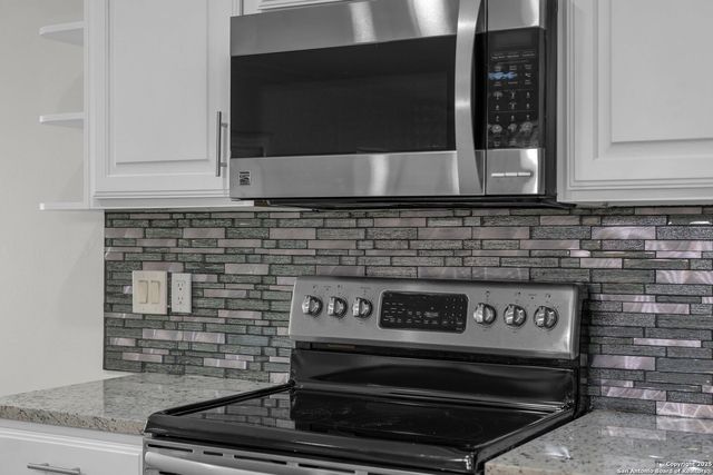 6850 Agua Calientes, San Antonio, TX 78239