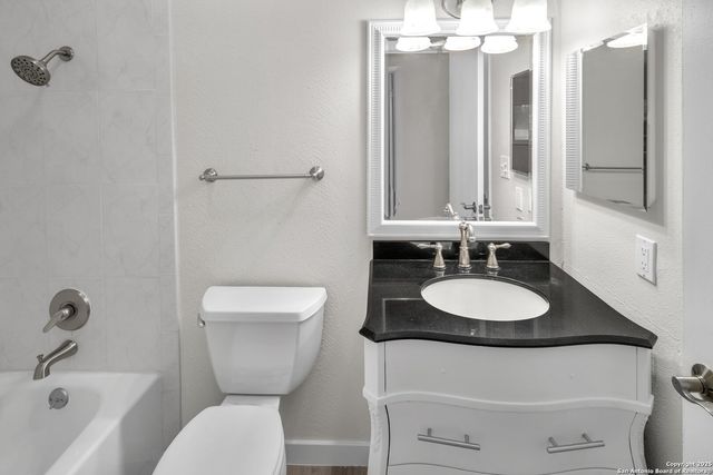 6850 Agua Calientes, San Antonio, TX 78239