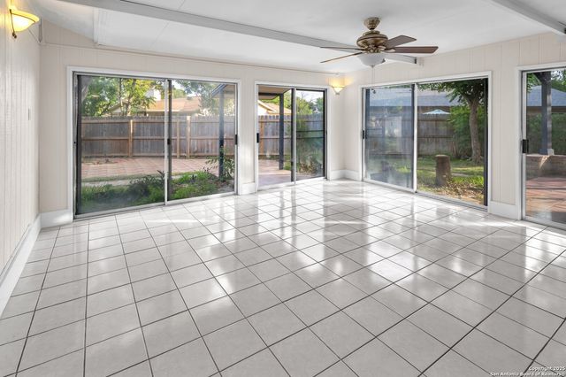 6850 Agua Calientes, San Antonio, TX 78239