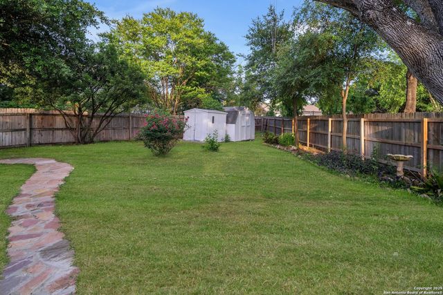 6850 Agua Calientes, San Antonio, TX 78239